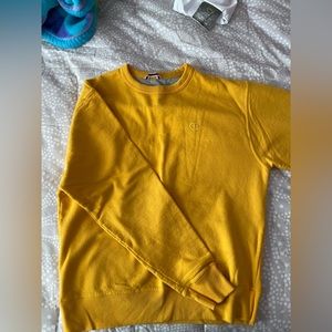 Champion crewneck men’s size medium yellow